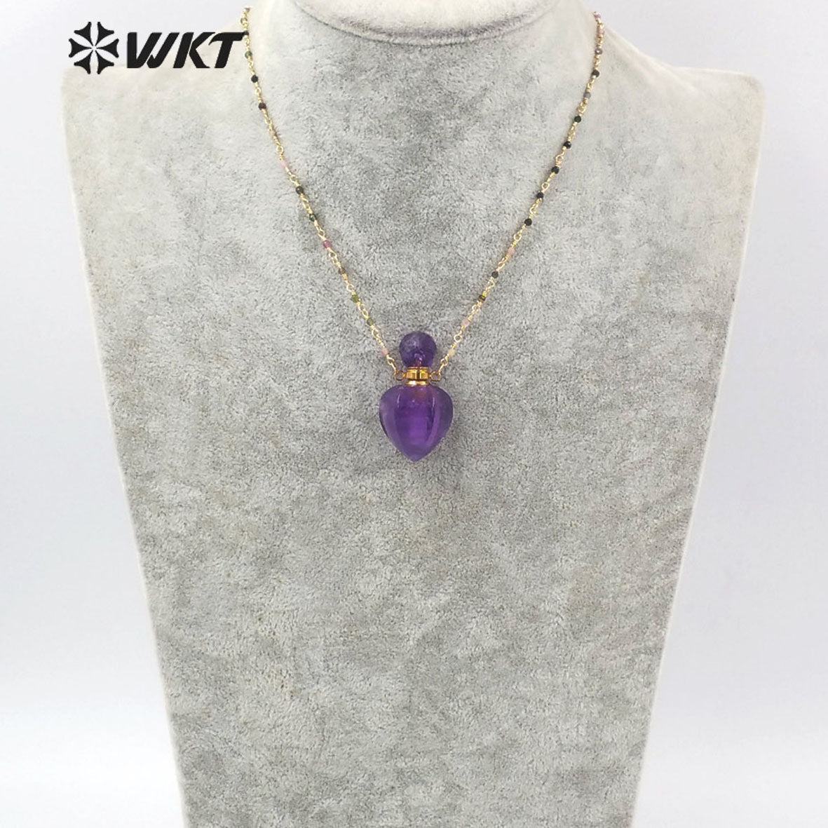WT-N1277 Amazing Natural Hot Women Stone Drop Shape Perfume Bottle Necklace Gold Electroplated Crystal Essential Oil Necklace