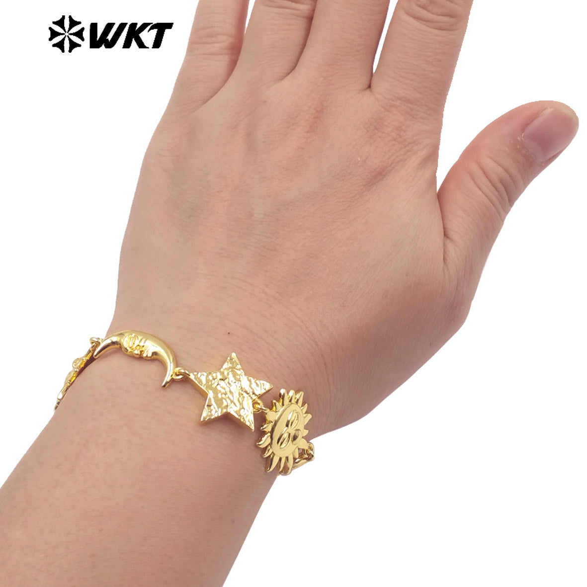 WT-JF373 Exquisite Gold Plated Metal Yellow Brass Moon Sun Star Charms Connected Bracelets For Friends Trendy Jewelry Gift