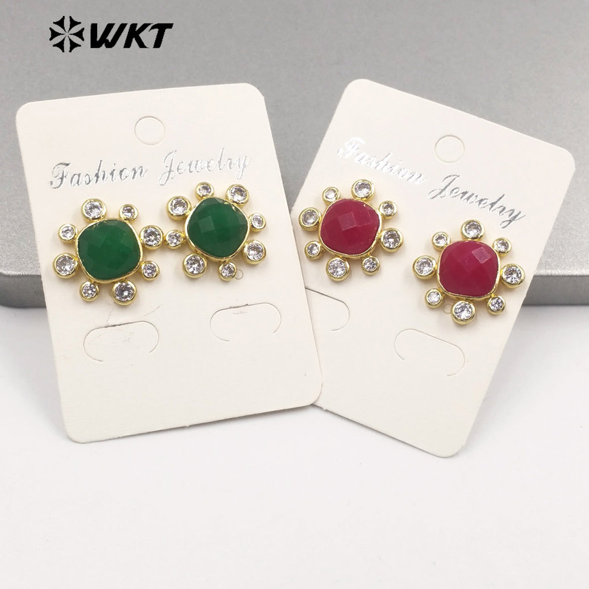 WT-ME091 Wholesale Newest Fashion square Gemstone with clear Cubic Zircon Around Setting Earrings Studs Gold Birthday Earring