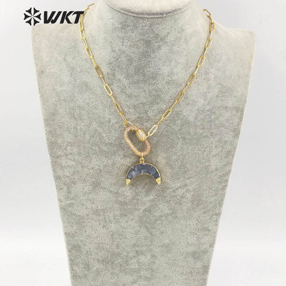 WT-N1302 WKT New Women Natural Druzy Quartz Gold Crescent Horn Pendant Necklace 18K CZ Clasp Connector Stone Crescent Necklace