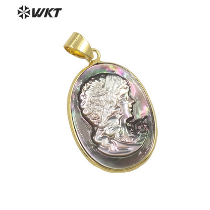 WT-JP269 Wholesale Fashion Gold Bezel Oval Chic Beauty Image Pendant Handmade Natural Shell Gorgeous Women Jewelry Big Pendant