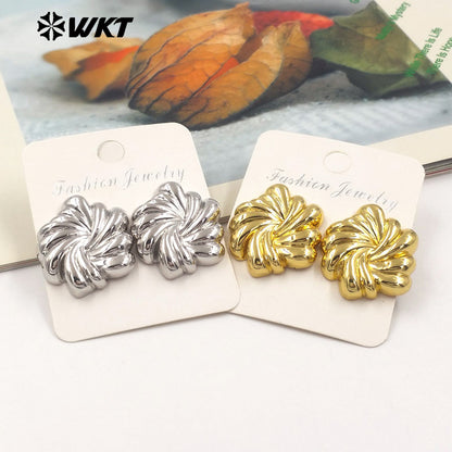 WT-E767 New Special Design Stylish Natural Yellow Brass Gold and Silver Earrings for Women As Daily Fashion Accessories