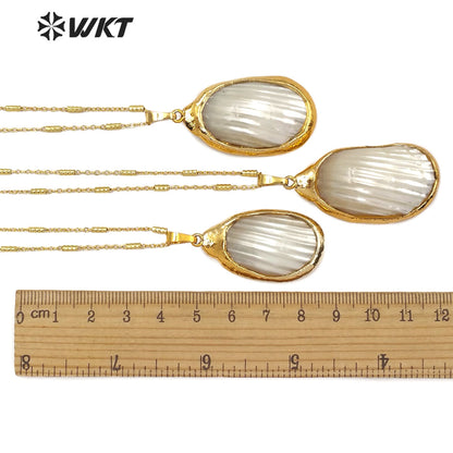 WT-JN083 Gold Bezel Pendant for Women Shell Pendant Beach Jewelry Irregular Oval Natural Sea Shell White Shell Necklace
