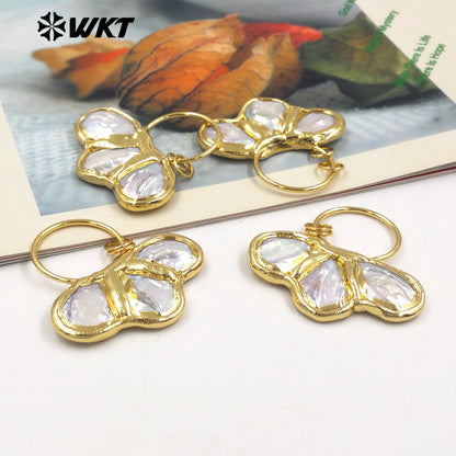 WT-JP386 WKT 2024 New Design 18K Gold Plated Natural Yellow Brass Freshwater Pearl Shell Shape Pendant Necklace Accessories