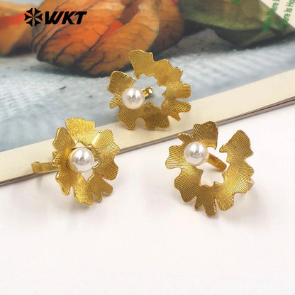 WT-R591 Unique Hollow Design 18K Gold Plated Yellow Brass And Artificial Pearl Metal Ring For Lady Party Wearing Jewelry