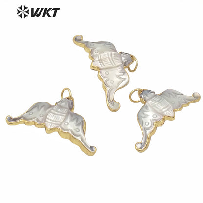 WT-JP232 Wholesale Gold Electroplated Mother of Pearl Bat Pendant Gorgeous White MOP Animals Bat Necklace Pendant