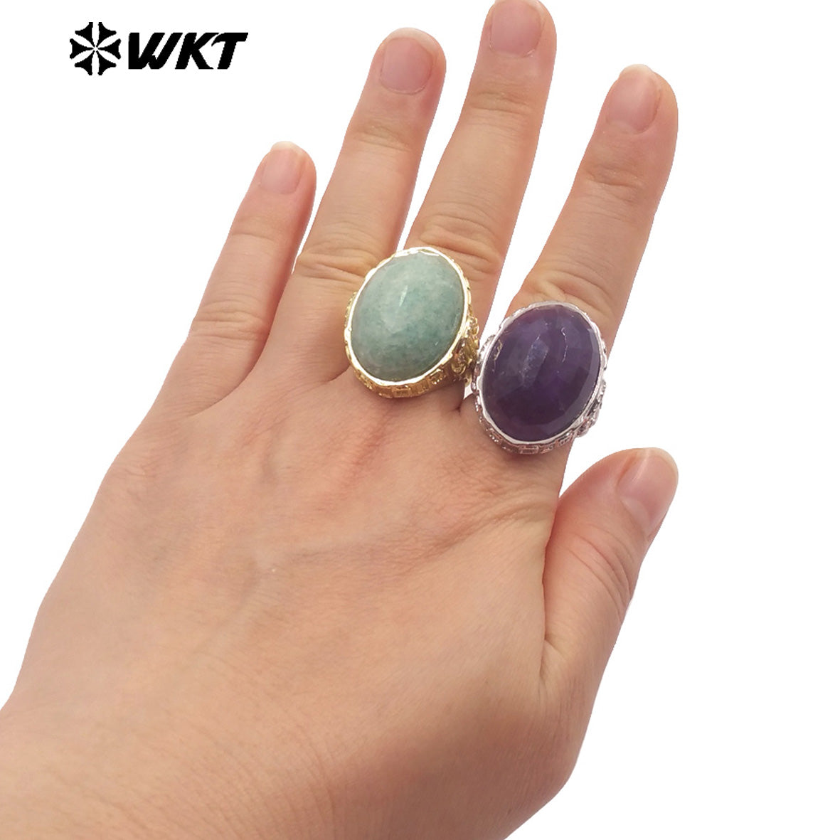 WT-R520 Wholesale Oval Shape Faceted Cabshion Natural Labradorite Stone Anniversary Women Ring in Gold Plated