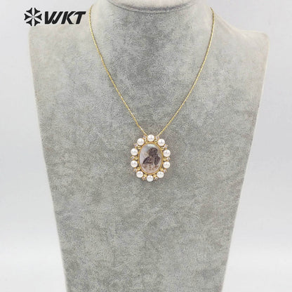 WT-JN165 WKT Attractive Angel White Shell and Pearl Nice Party Jewelry Necklace for Women Fashion Retro Necklace