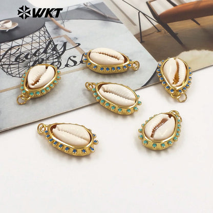 WT-JP452 Wholesale Gold Electroplated Setting In Natural Little Stone And Cowrie Shell Pendants For Women Earrings Making