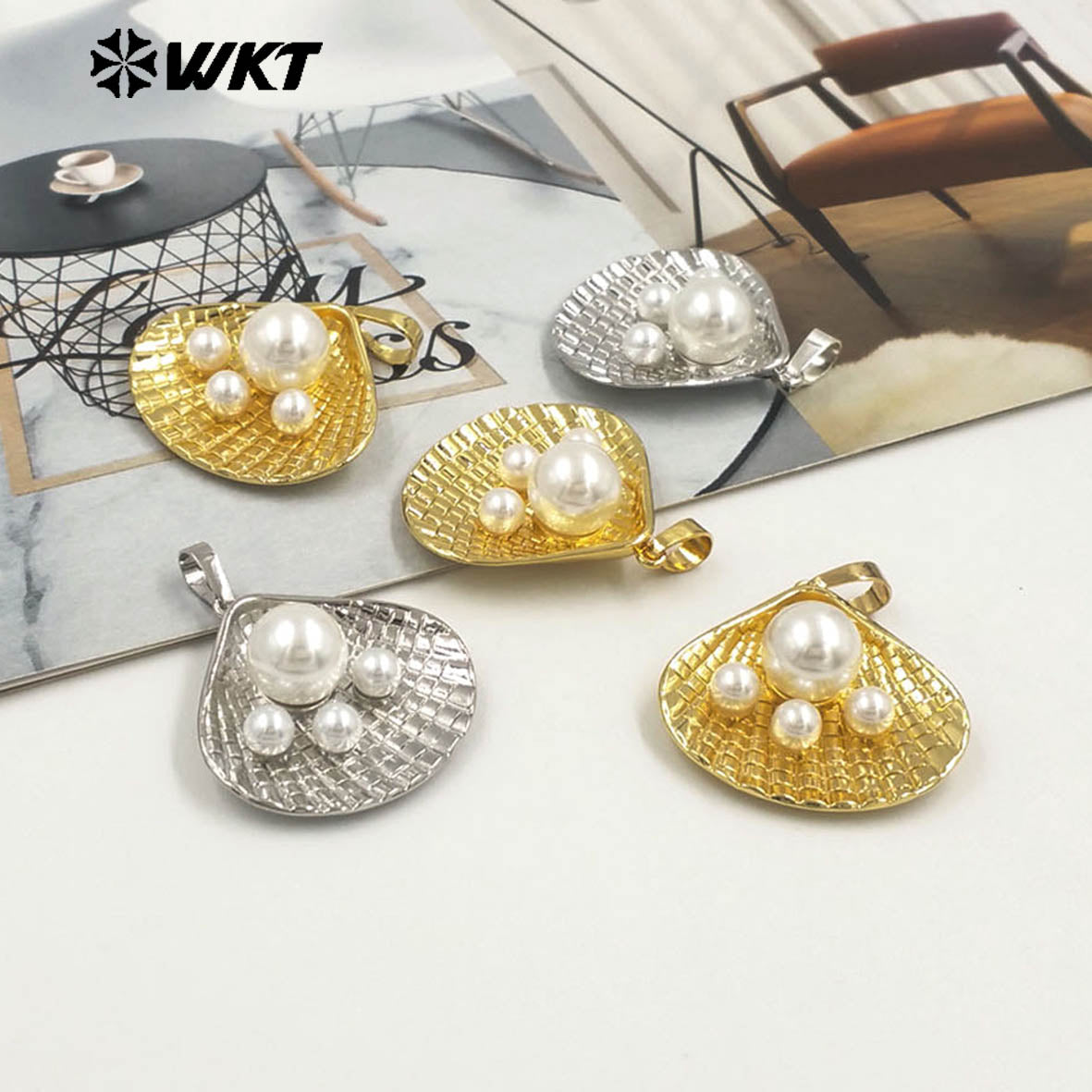 WT-JP399 Wholesale New Arrival Three Manmade Pearl Pendant Gold/Silver Plated Shell Shape For Women Jewelry Making Accessory