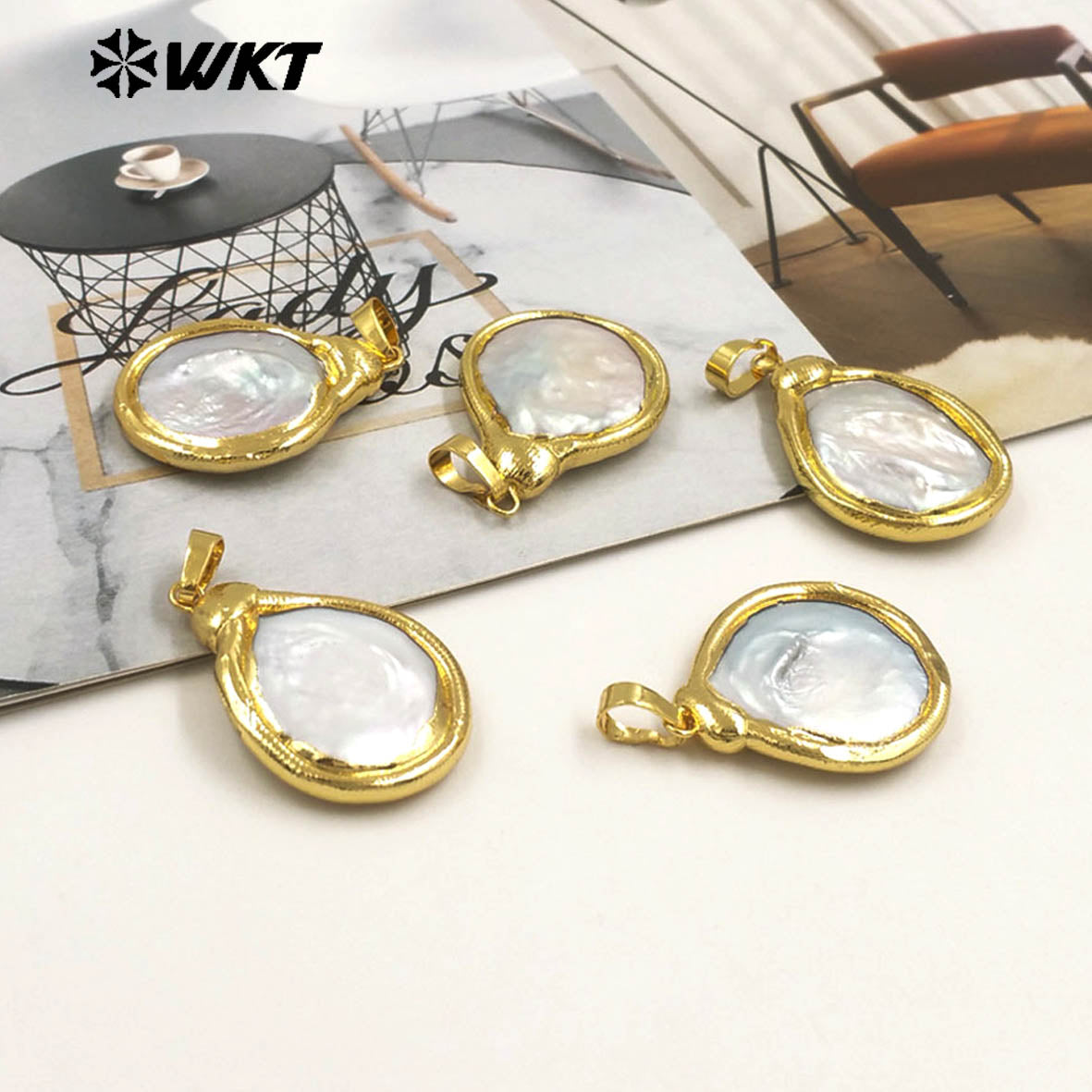 WT-JP402 New Arrivals Natural Freshwater Pearl Pendant With Gold Edged Simple Drop Shape Wholesale Jewelry for Handmade DIY