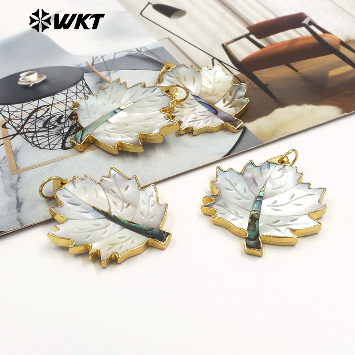 WT-JP450 Fashionable Gold Plated Natural White Shell Romantic Maple Leaves Shape Pendant For Jewelry Handmade Accessories