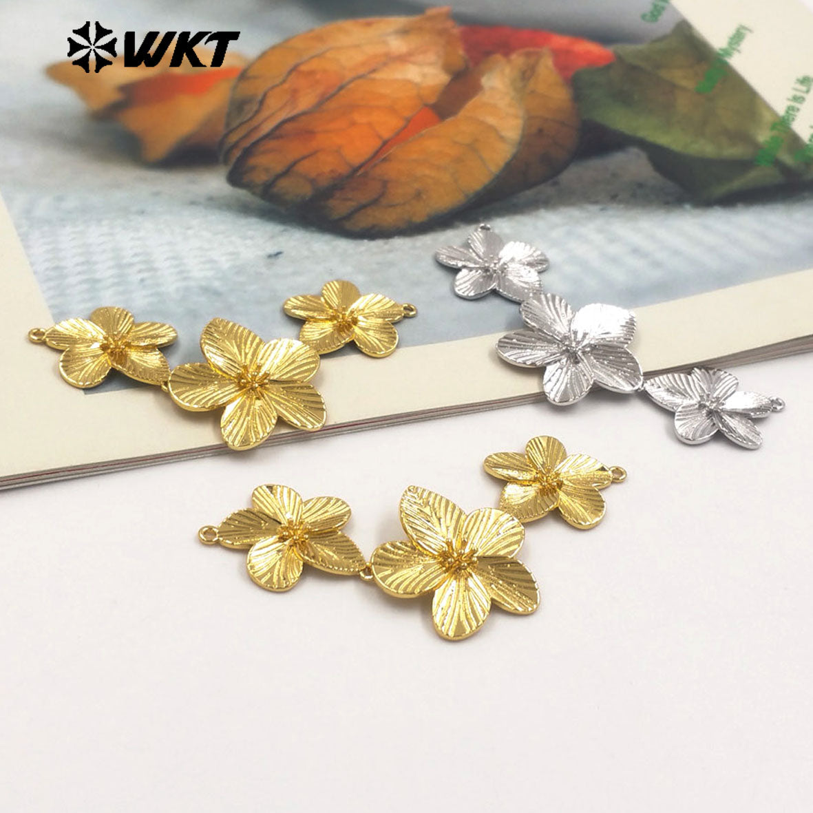 WT-C333 Hot Sale Flower Shape 18K Gold and Silver Crafts Natural Yellow Brass Pendant Daily Necklace for Women As Special Gift
