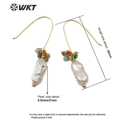 WT-E577 Hot-selling Natural Pearl Earring With Crystal Beads and Golden Bead Earrings Women Stylish Jewelry Earring