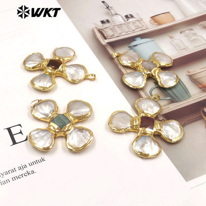 WT-JP425 Fashion Attractive Gold Plated Shell Middle With Natural Gemstones Flowers Shape Pendant For Jewelry Diy Making