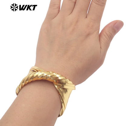 WT-B708 Newest Unique Design 18K Gold Plated Yellow Brass Cross Weaving Metal Women Adjustable Bangles As Anniversary Gift