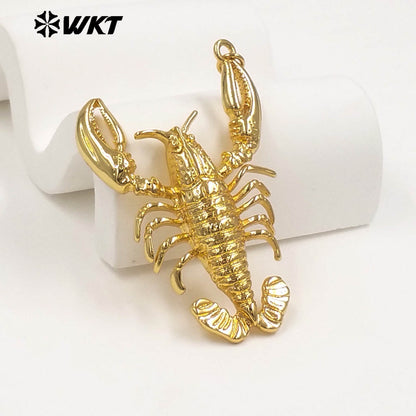 WT-MP327 Exquisite Vintage Style Gold Plated Crayfish Shape Yellow Brass Charms Pendants For Female Handmade Jewelry DIY