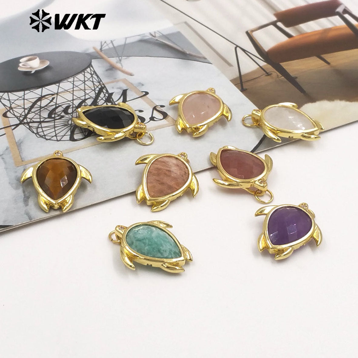 WT-P2015 Wholesale Exquisite Sea Turtles Shape Natural Gemstones Gold Plated Lovely Pendants For Ladies Jewelry Decoration