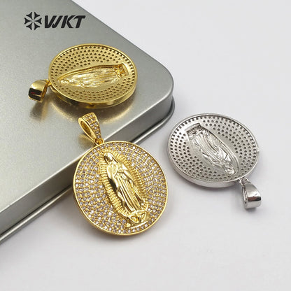 WT-MP106 New Arrival Gold or Silver Color for Women Virgin Mary Medallion Pendant Round Shape Dainty Cubic Zirconia Pave Pendant
