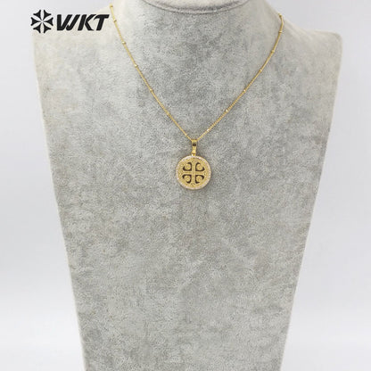 WT-MN969 Wholesale Fashion Gold Electroplated Religious Metal Cross Necklace with Zircon Setting Around Round Christian Cross