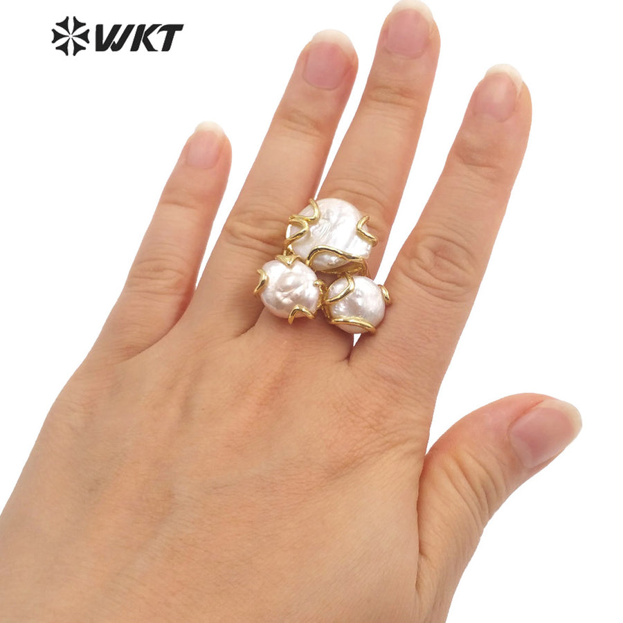 WT-MPR038 European Royal Style Triple Precious Freshwater Pearl Ring With Clawing Setting in 18k Real Gold Plated Women Ring