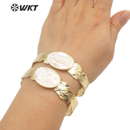 WT-MPB084 WKT New Religious Mother of Pearl Lady of Grace Bangle Saint Miraculous Shell Bangle Jewelry for Christian