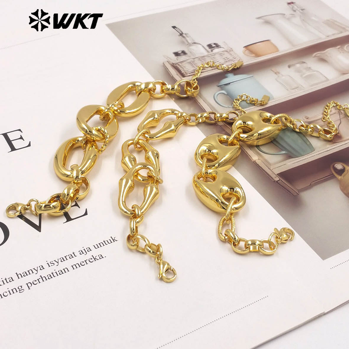 WT-JF378 Fresh Design Gold Electroplated Metal Yellow Brass Pig Nose Charms Splicing Chain Bracelet For Girl Daily Wearing