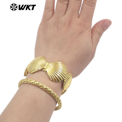 WT-JF361 Big Amazing Popular 18k Real Gold Plated Resist Tarnished Yellow Brass Scallop Shell Bangle in Adjustable Size