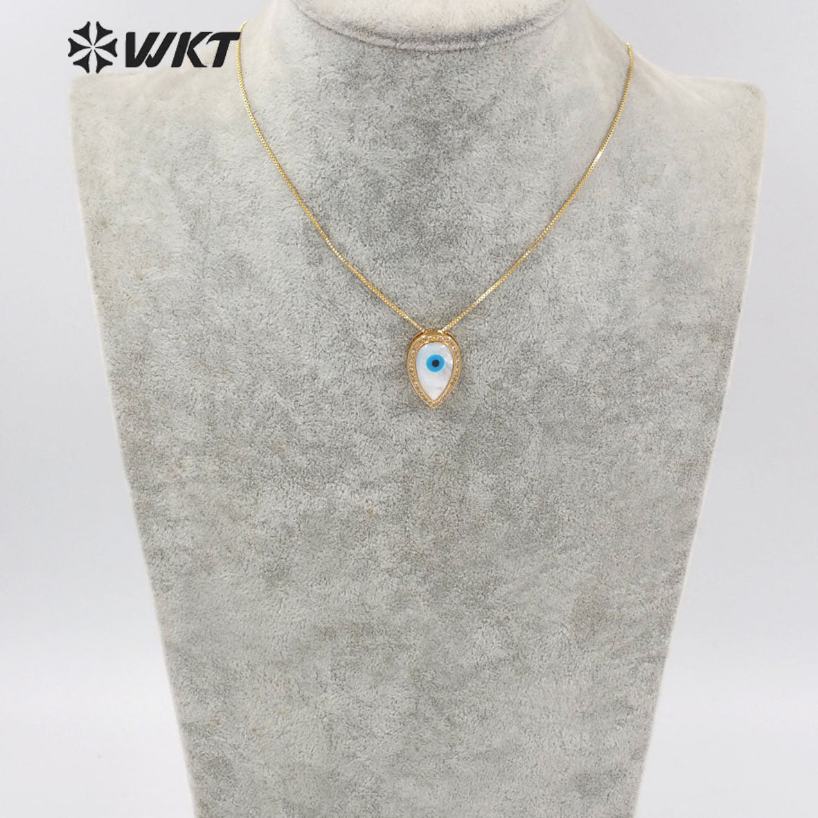 WT-MN972 Fashion Gold Electroplated Cubic Zircon Trim Natural Shell Teardrop Eye Necklace in Adjustable Women Turkey Necklace