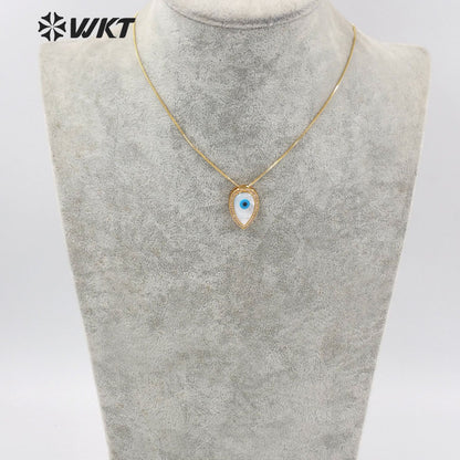 WT-MN972 Fashion Gold Electroplated Cubic Zircon Trim Natural Shell Teardrop Eye Necklace in Adjustable Women Turkey Necklace