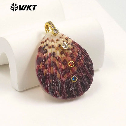WT-JP527 Good Quality Beautiful Natural Scallop Shell And Colorful Zircon Gold Pendants As Lady Unique Earrings Accessory
