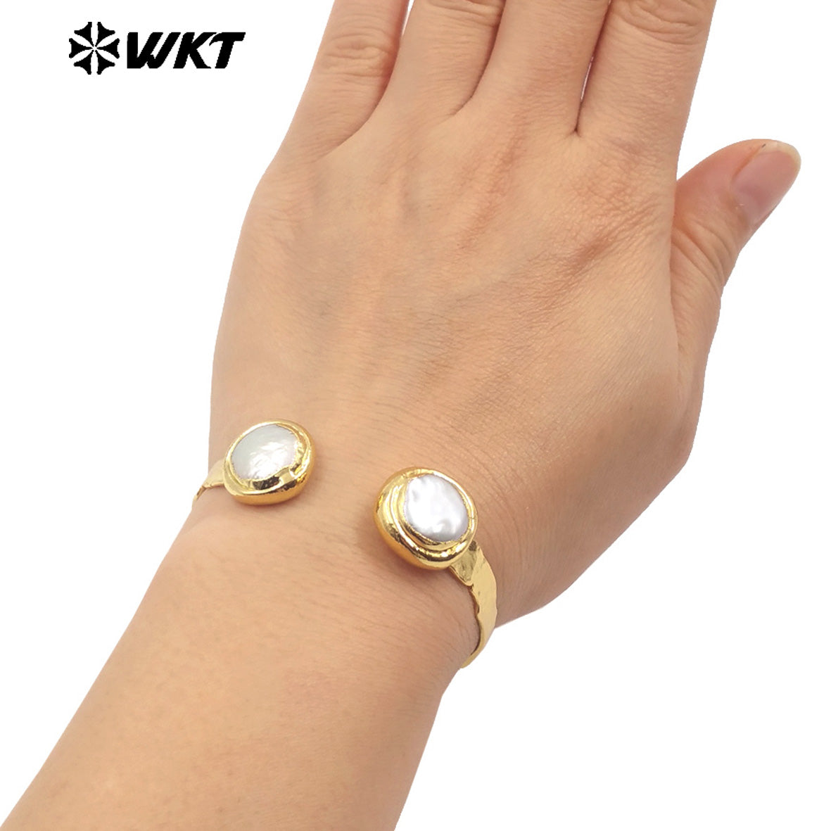 MPB102 WKT Elegant 18K Real Gold Plated Resist Tarnishable Double Round Coin Pearl Bangle in Adjustable Size