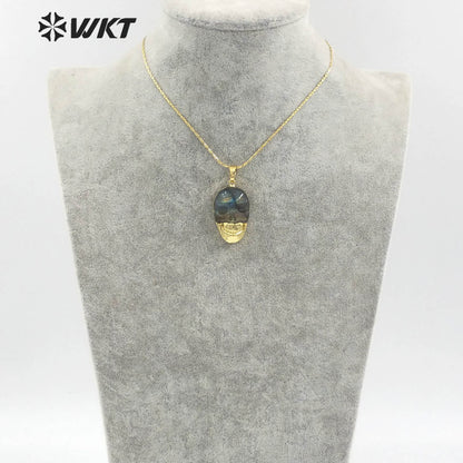 WT-N1461 Wholesale Fashion Gold Dipped Natural Flashy Stone Hand Carving Labradorite Skulls Necklace
