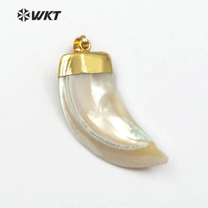 WT-JP073 Dainty Pendant for Women Vogue Necklace With Gold Capped Beautiful Stripe in Horn Shape White Floral Shell Horn Pendant