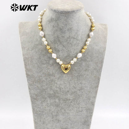 WT-JN286 New Product Lovely Natural Yellow Brass Artificial Pearl Love Shaped Necklace for Sweet Girls As Daily Matching Jewelry