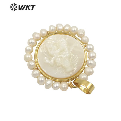 WT-JP262 Fashion Gold Amazing Handmade Wire Wrapped Tiny Pearl Charm Shell Pendant Gold Bezel Virgin Mary and Jesus Religious