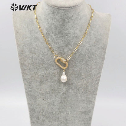 WT-JN152 Wholesale Fashion Gorgeous Natural Freshwater Baroque Pearl Necklace Gold Micropaved CZ Clasp Decorative Pearl Necklace
