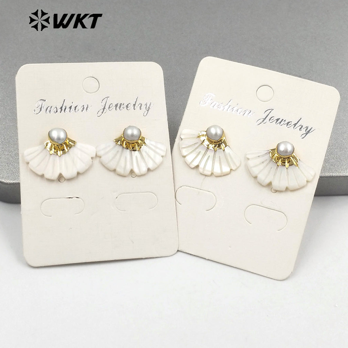 WT-MPE094 WKT Latest Korean Style Pearl Natural White Shell Fan Design Gold Plated Earrings for Women Commuter Accessories