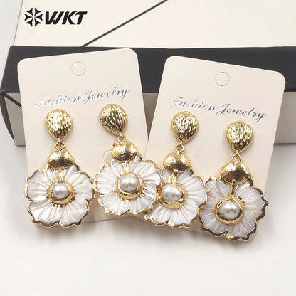 WT-E592 Newest White Flower Dangle Earring With Natural Pearl Charm Fashion Women Natural White Shell Earring