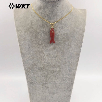 WT-N1512 Delicate Metal Thin Chain And Natural Gemstones Little Fish Shape Pendant Necklaces As Girls Elegant Accessories