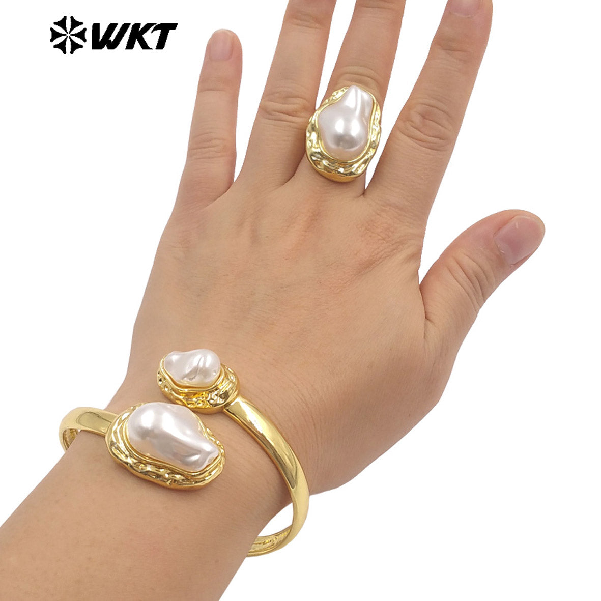 WT-MPR155 Fashion Luxury Gold Electroplated Irregular Artificial Pearl Adjustable Women Ring For Daily Wearing Jewelry