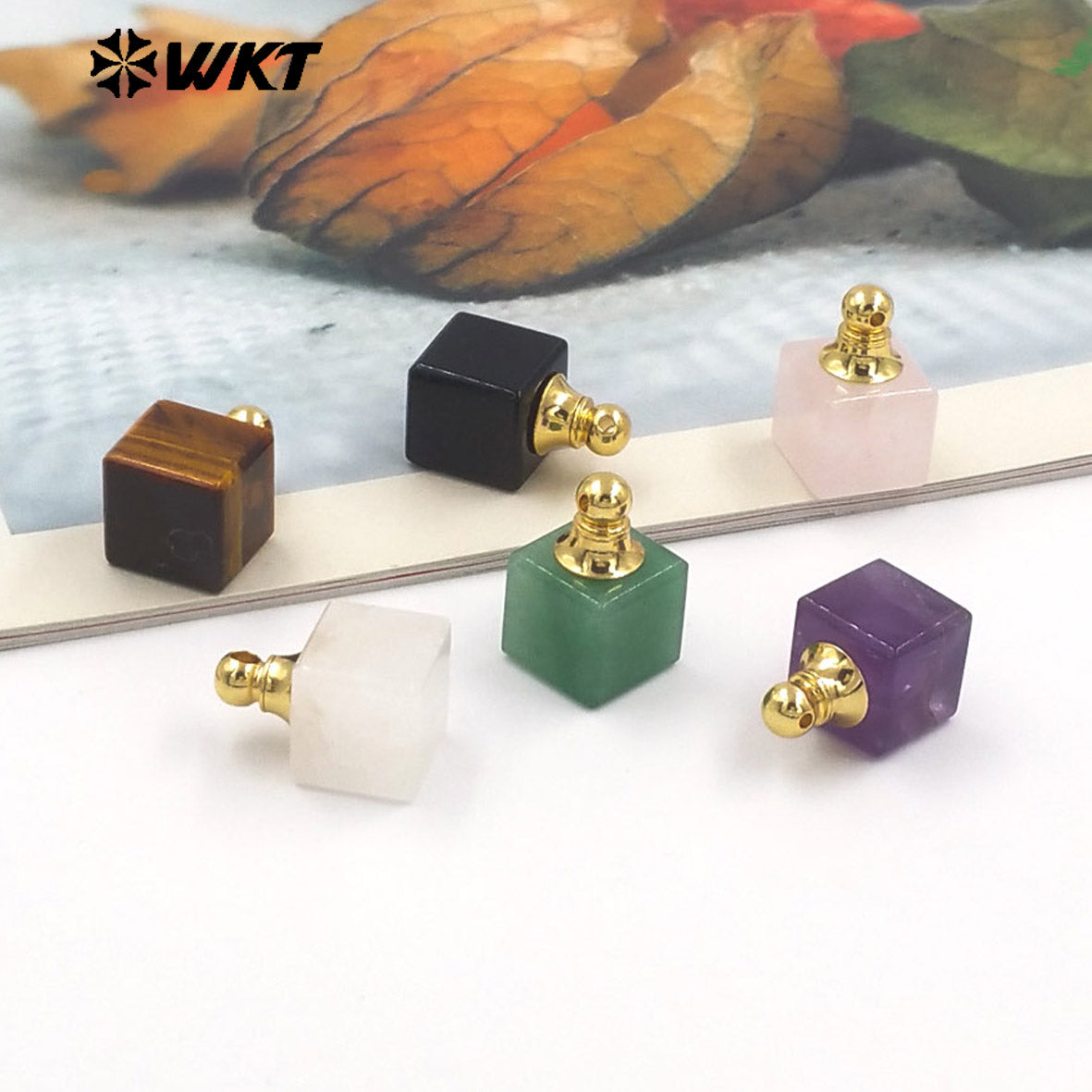 WT-P1978 New Design Wholesale Natural Gemstone Cubic Square Essencial Oil Stone Bottle Pendant for Necklace
