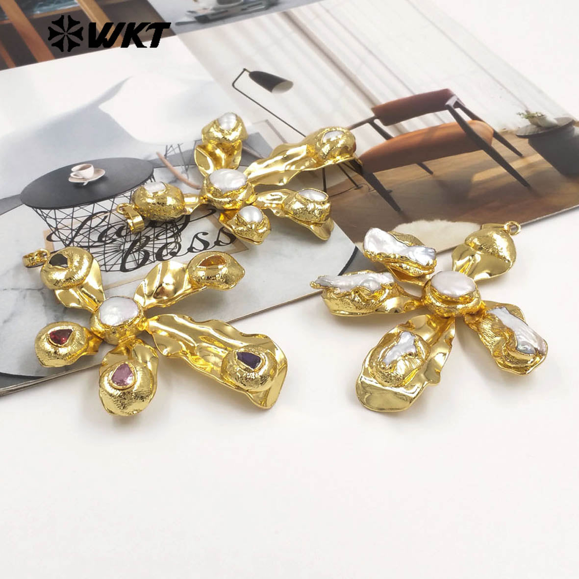 WT-JP454 Gorgeous Gold Plated Natural Freshwater Pearl And Cubic Zircon Windmill Shape Charm Pendant For Fashion Jewelry Making