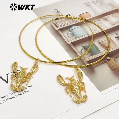 WT-MN1006 Popular Design Gold Electroplating Choker With Yellow Brass Crayfish Pendant Necklace For Lady Party Matching