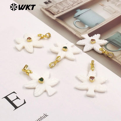 WT-JP523 Factory Wholesale Heart Zircon And Natural White Shell Carved Tree Shape Pendant For Friends Jewelry Gift Making