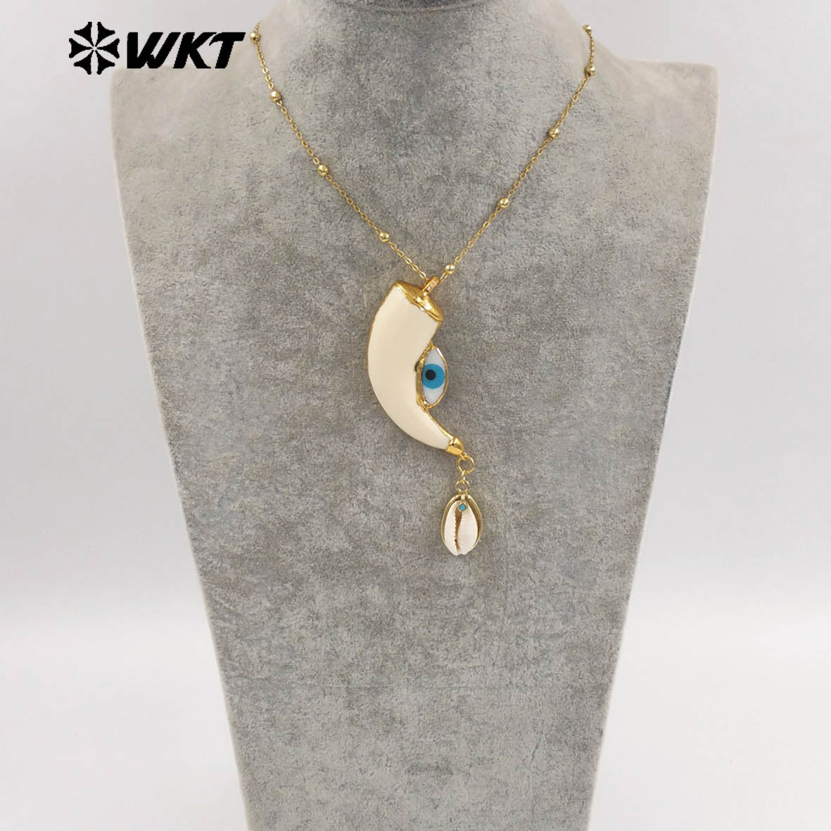 WT-JN355 Amazing Artistic Gold Plated Beads Chain With Double Natural Shell Charms Necklace For Women Unique Halloween Gifts