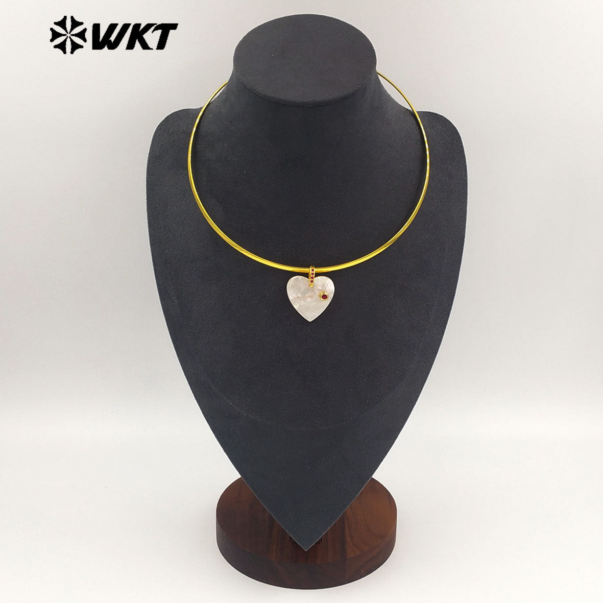 WT-JN387 Minimalism Design White Shell And Zircon Heart Shape Pendant Necklace Choker As Female Party Decorative Jewelry