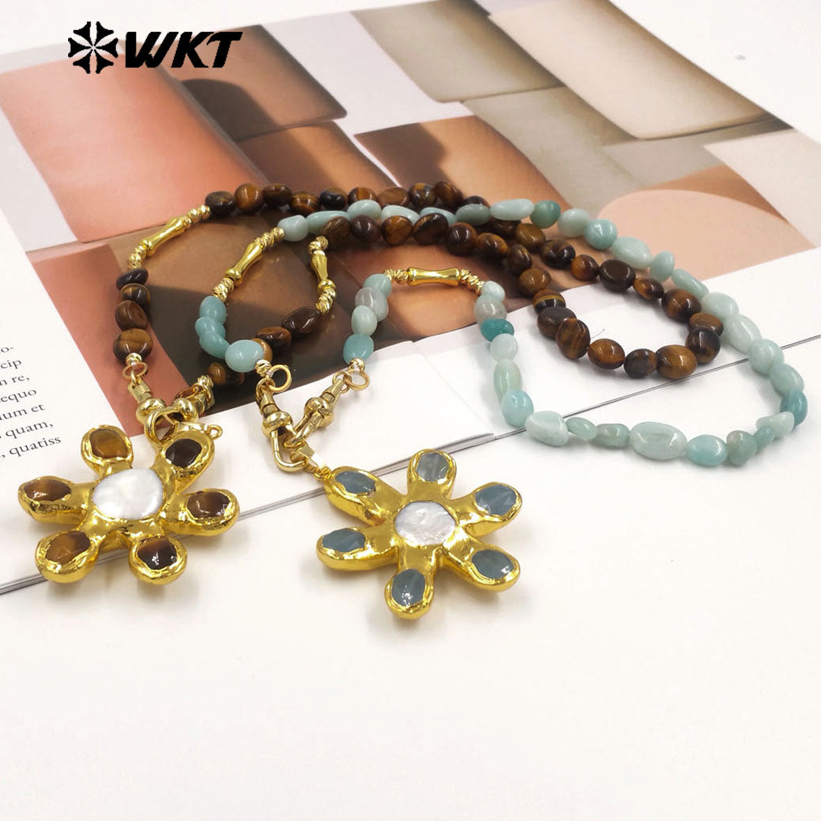 WT-JN379 Delicate Gold Plated Brass Splicing Beads Chain With Natural Stone And Pearl Flower Shape Pendants Necklaces As Gift