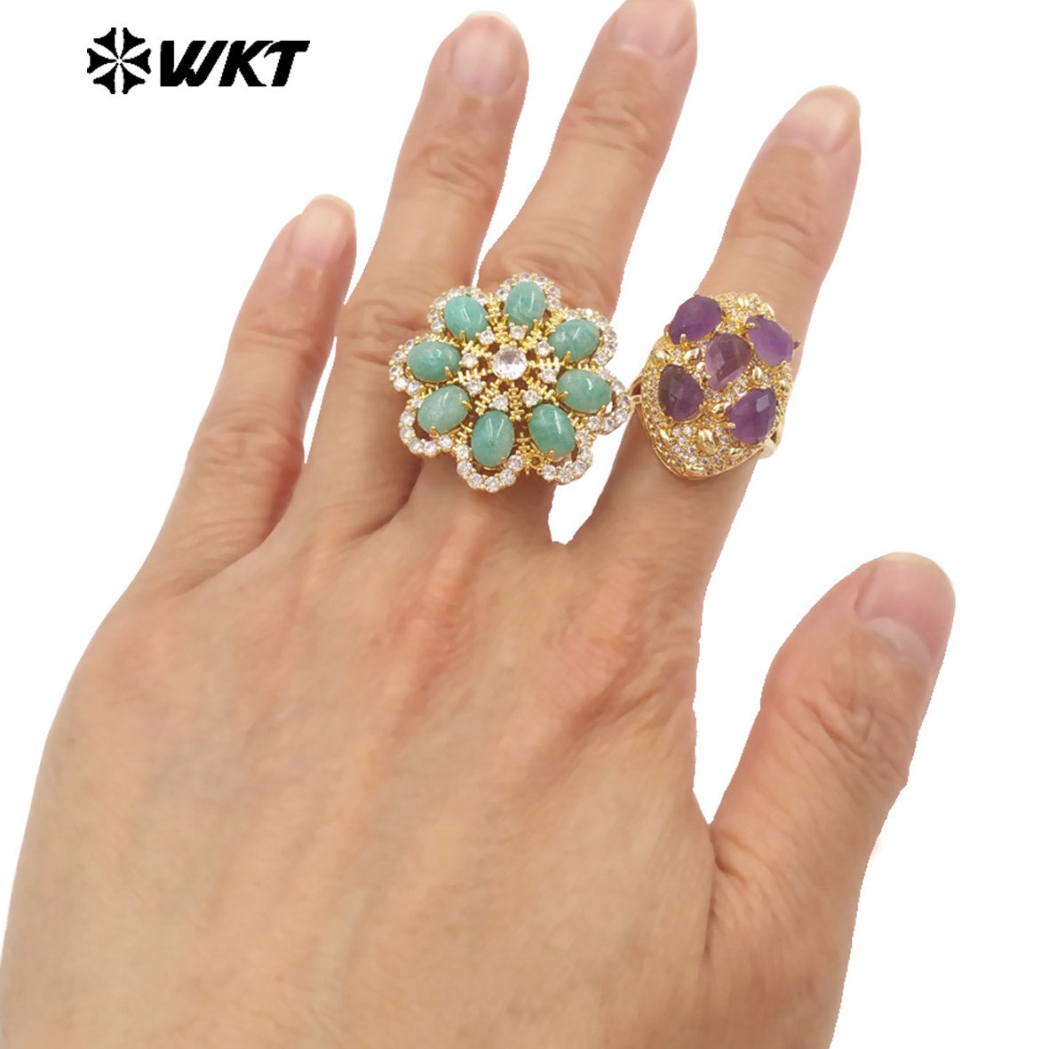 WT-R542 Wholesale Fashion Gold Micro Pave Cubic Zircon With Natural Gemstone Setting Beautiful Women Flower Ring