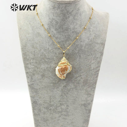 WT-JN072 Bohemian Style 18K Gold Plated Shell Jewelry 18 Inch Natural Sea Shell Pendant White and Brown Trumpet Necklace